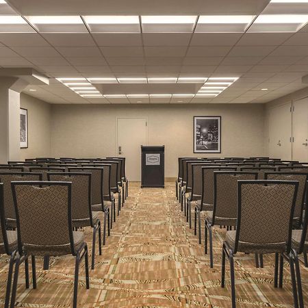 Hampton Inn New York - Laguardia Airport Zewnętrze zdjęcie