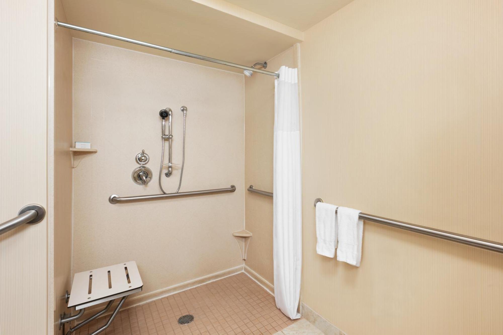 Hampton Inn New York - Laguardia Airport Zewnętrze zdjęcie