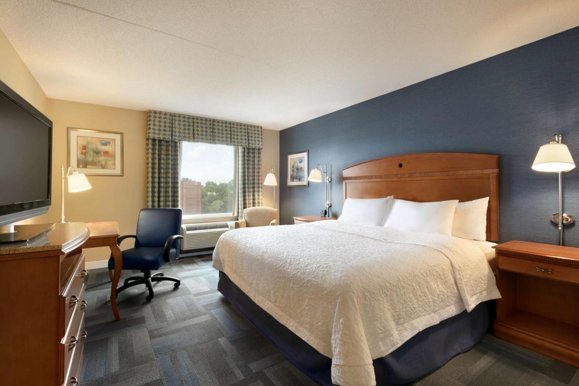 Hampton Inn New York - Laguardia Airport Zewnętrze zdjęcie