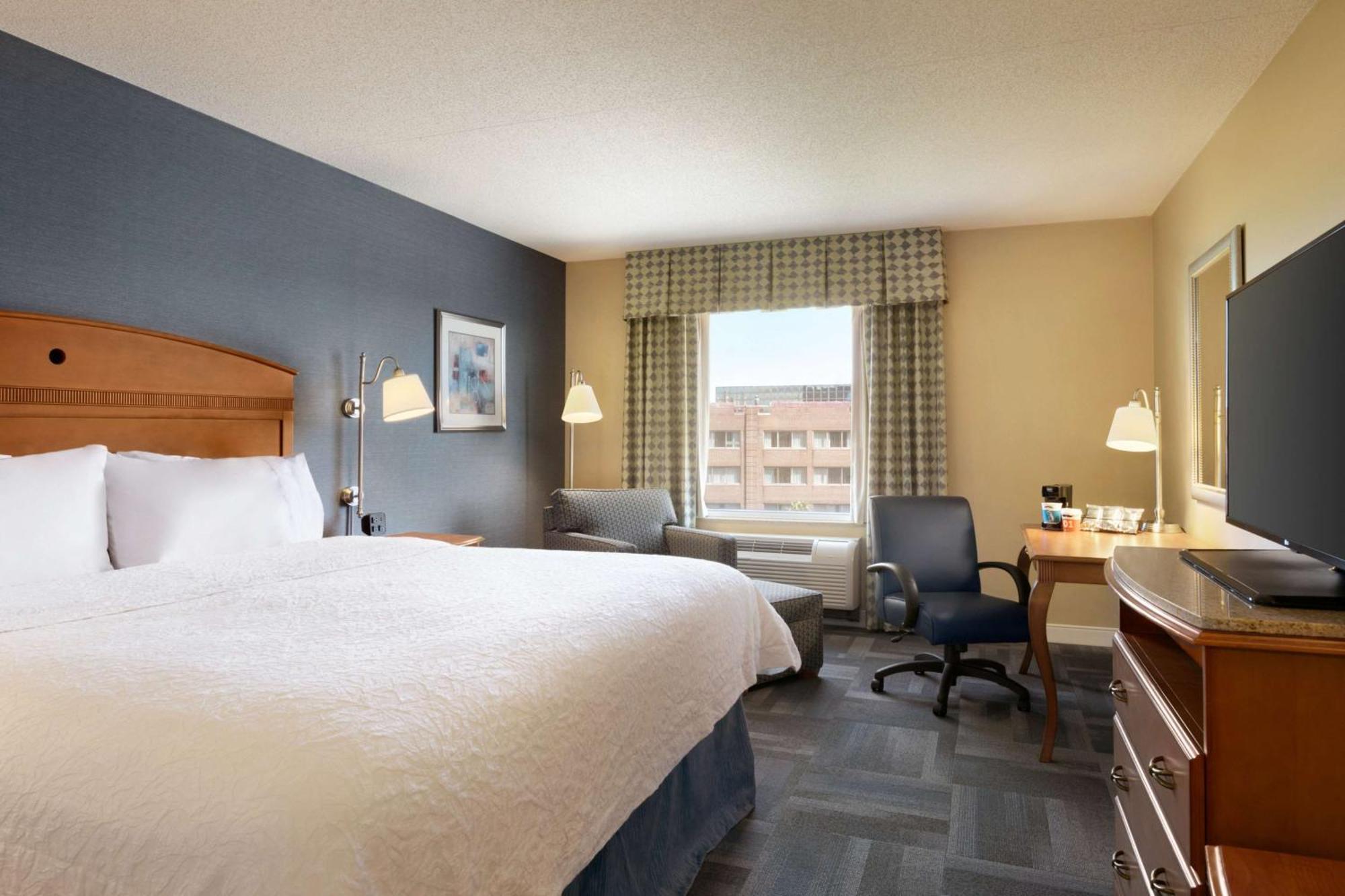 Hampton Inn New York - Laguardia Airport Zewnętrze zdjęcie
