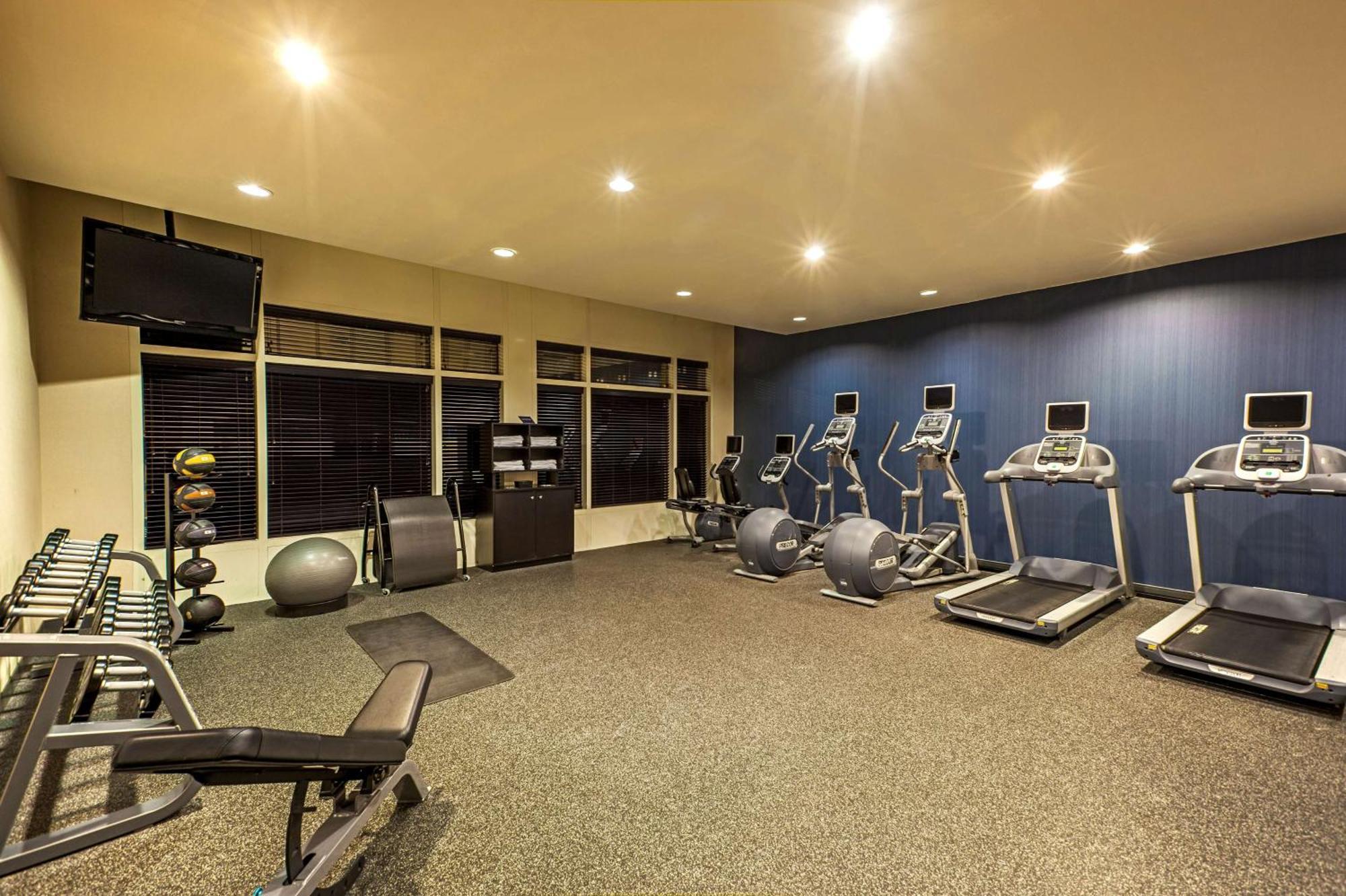 Hampton Inn New York - Laguardia Airport Zewnętrze zdjęcie