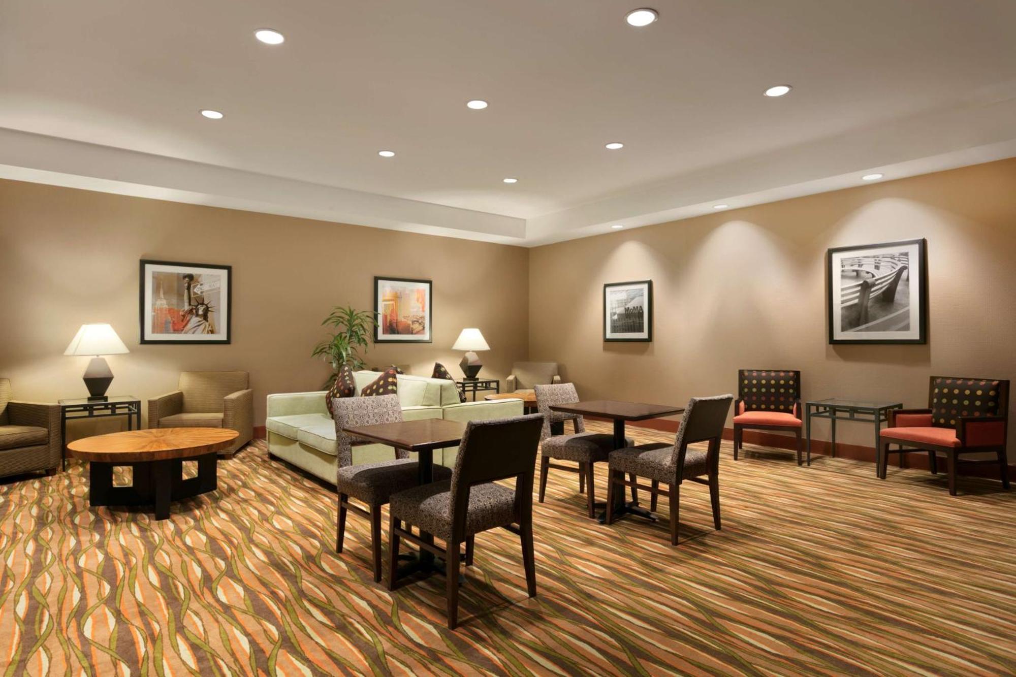 Hampton Inn New York - Laguardia Airport Zewnętrze zdjęcie