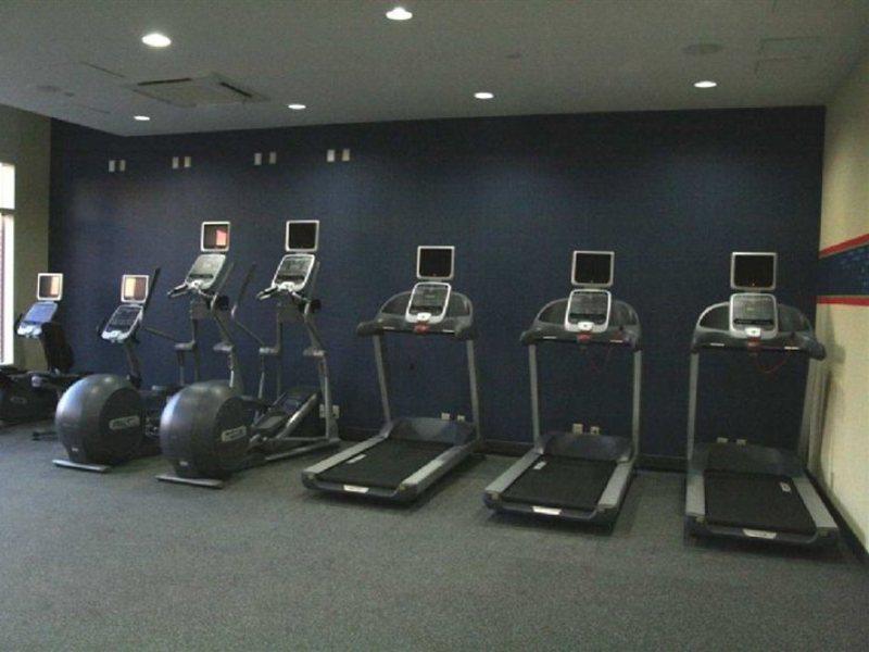 Hampton Inn New York - Laguardia Airport Zewnętrze zdjęcie