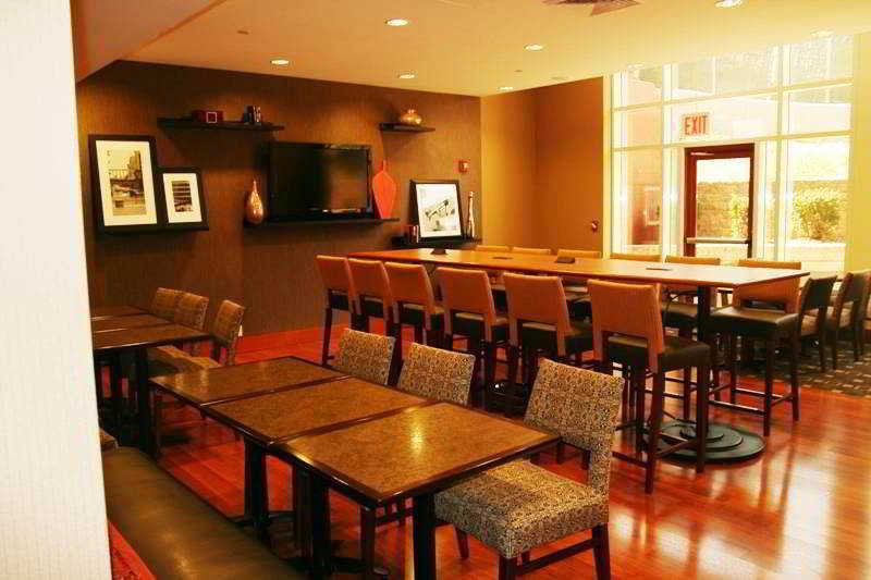 Hampton Inn New York - Laguardia Airport Zewnętrze zdjęcie