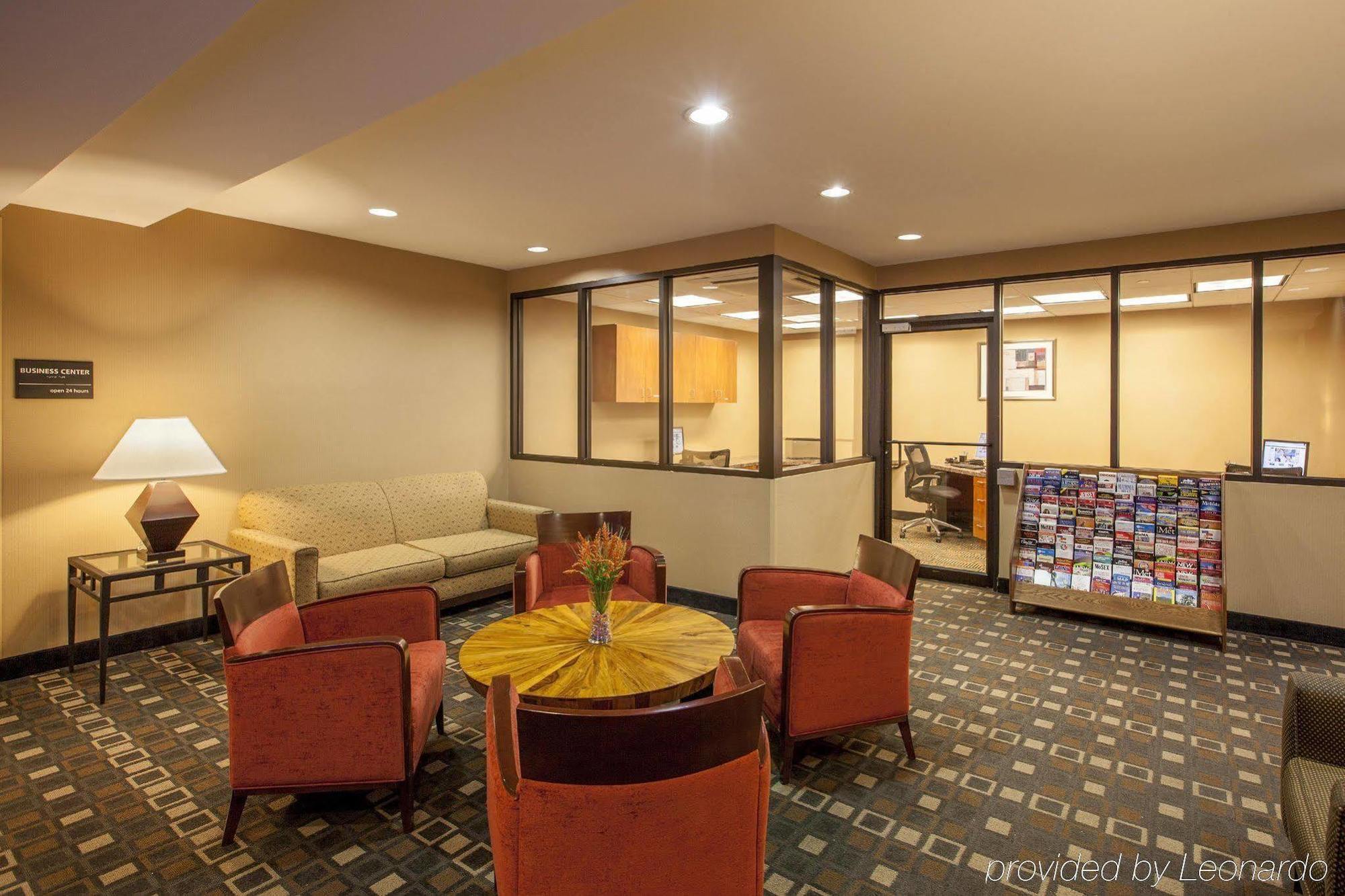 Hampton Inn New York - Laguardia Airport Zewnętrze zdjęcie